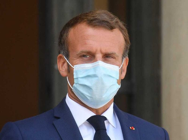 Emmanuel Macron repousse la réouverture des collèges et lycées à mi-juin