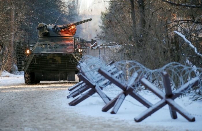 BREAKING: Russia moves troops over border to Ukraine - NATO responds with force